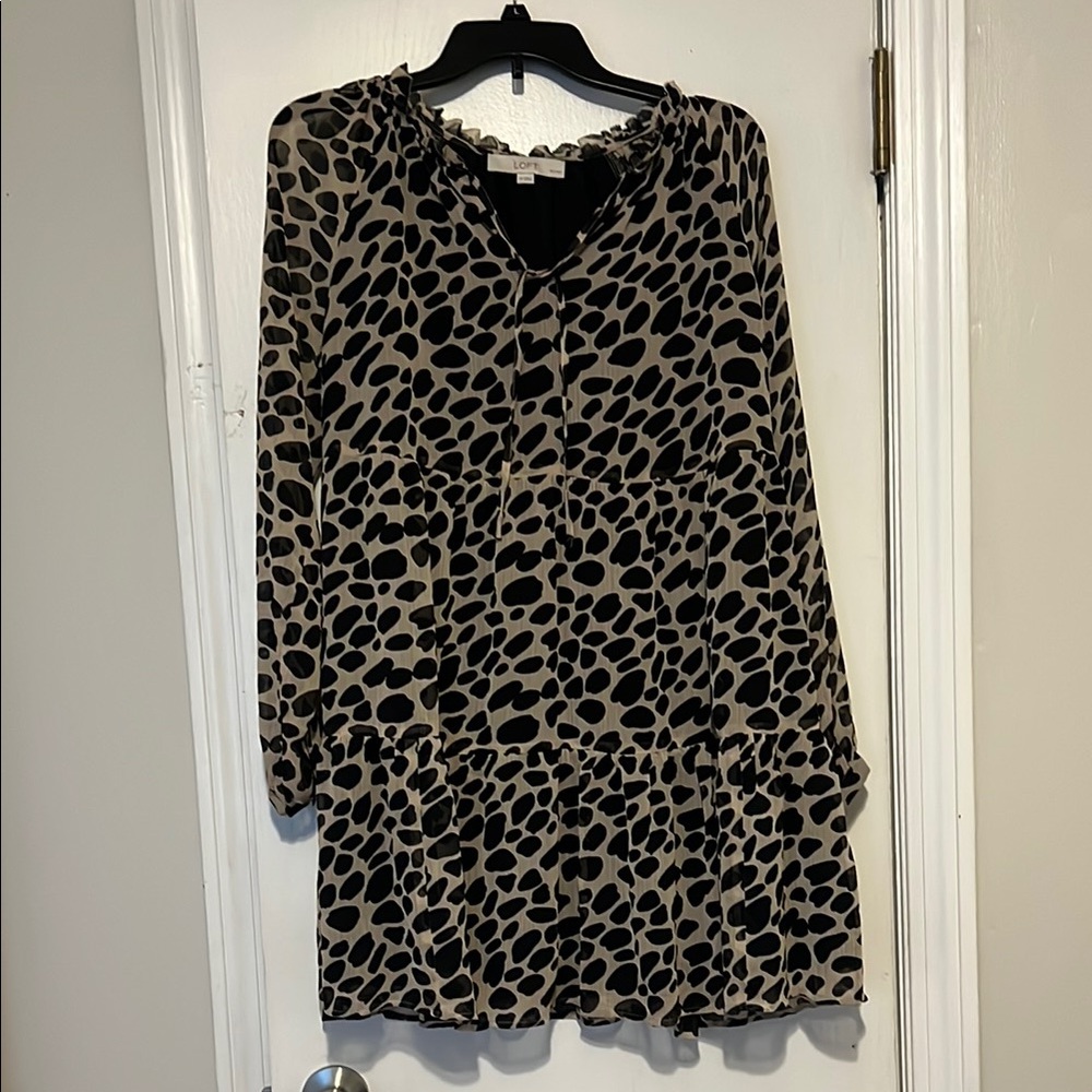 LOFT Black and Gray Tiered Tunic 3/4 Sleeve